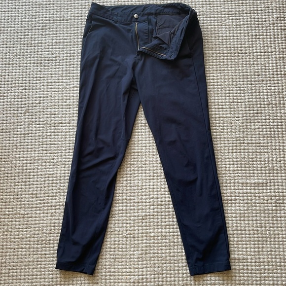 Lululemon Men’s Commission pants Navy 32 waist - Picture 2 of 6